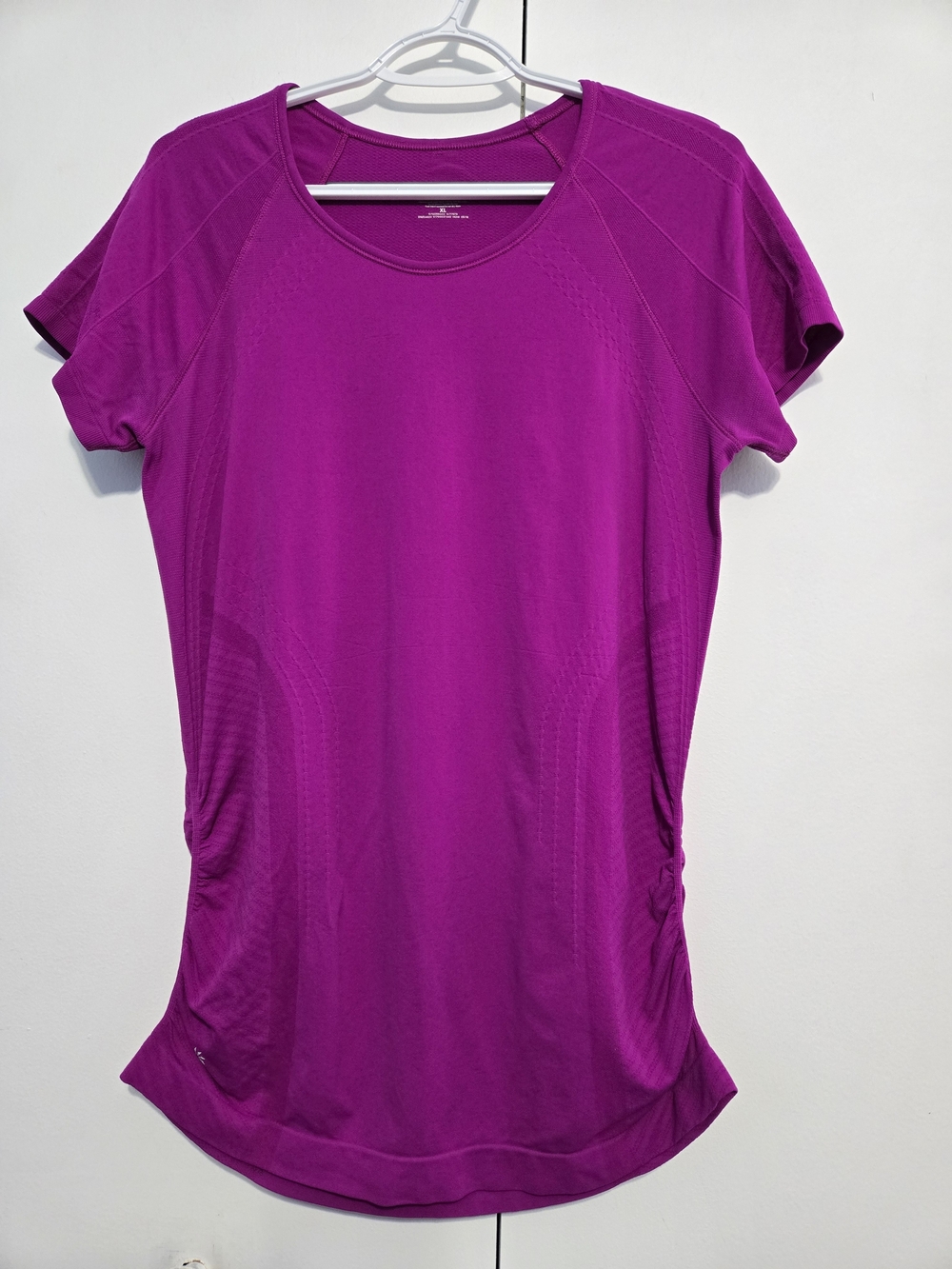 Athleta XL Purple‎ Ruched Short Sleeve Athletic Workout Top Yoga Running